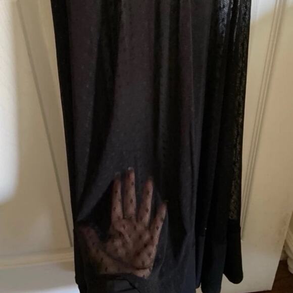 Dress - Picture 4 of 6